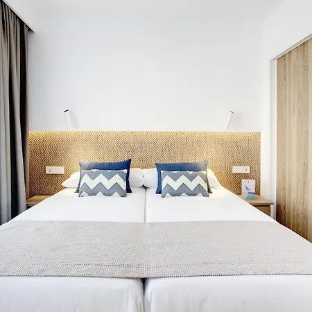 アパートホテル Grupotel Picafort カン・ピカフォルト