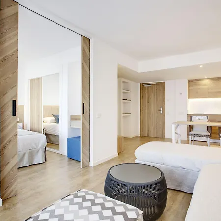 アパートホテル Grupotel Picafort